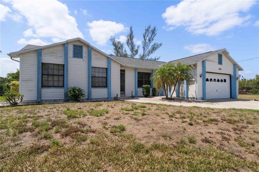 PUNTA GORDA WATERFRONT HOME ON DOUBLE LOT W/OVER 300FT OF - Beach Home for sale in Punta Gorda, Florida on Beachhouse.com