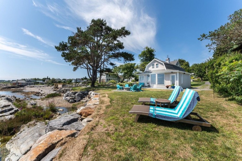 A once-in-multiple-generations Bailey Island gem!! This classic - Beach Home for sale in Harpswell, Maine on Beachhouse.com