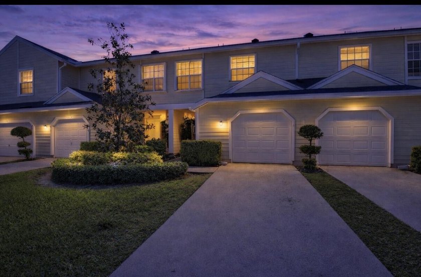 Location, location! This well-maintained 3-bedroom, 2.5-bath - Beach Townhome/Townhouse for sale in Boca Raton, Florida on Beachhouse.com