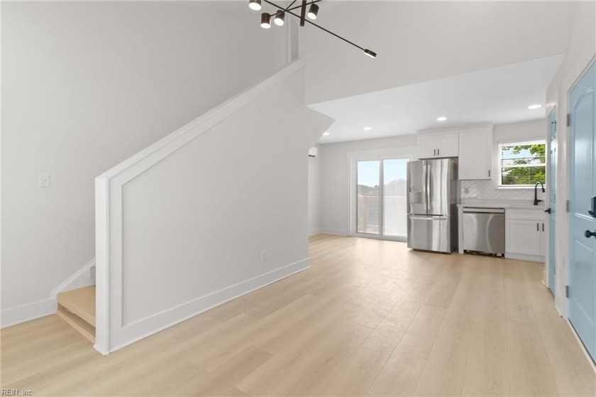 These completely renovated 2 BR/ 1 BA condos have a modern/ - Beach Condo for sale in Norfolk, Virginia on Beachhouse.com