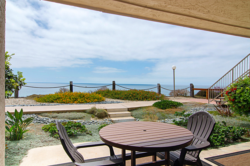 Ocean View Condo, Remodeled, w Pool, Spa & Beach - Beach Vacation Rentals in Solana Beach, California on Beachhouse.com