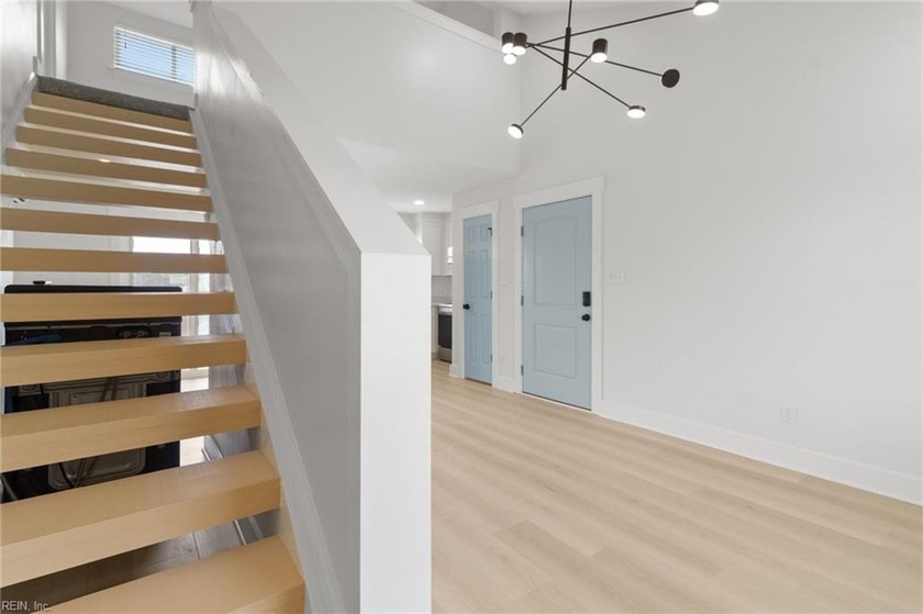 These completely renovated 2 BR/ 1 BA condos have a modern/ - Beach Condo for sale in Norfolk, Virginia on Beachhouse.com