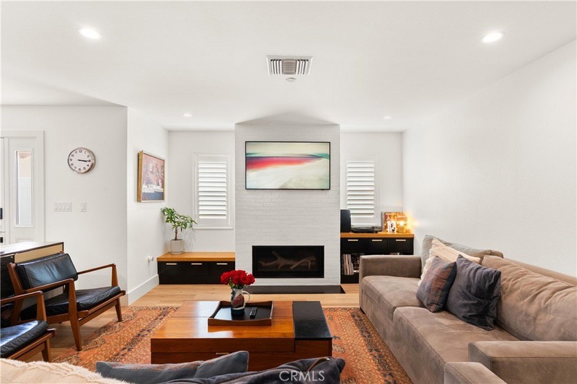 Thoughtfully reimagined with refined coastal living in mind - Beach Home for sale in Newport Beach, California on Beachhouse.com