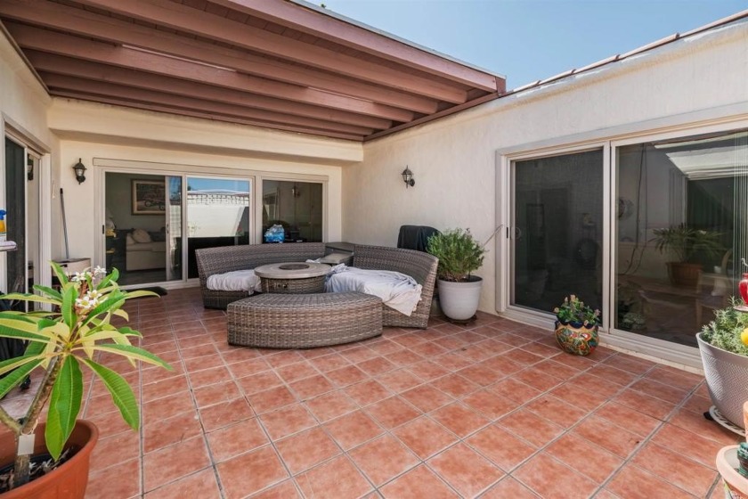 Welcome to a cheerful and stylish 2-bedroom, 2-bath home with a - Beach Condo for sale in Oceanside, California on Beachhouse.com