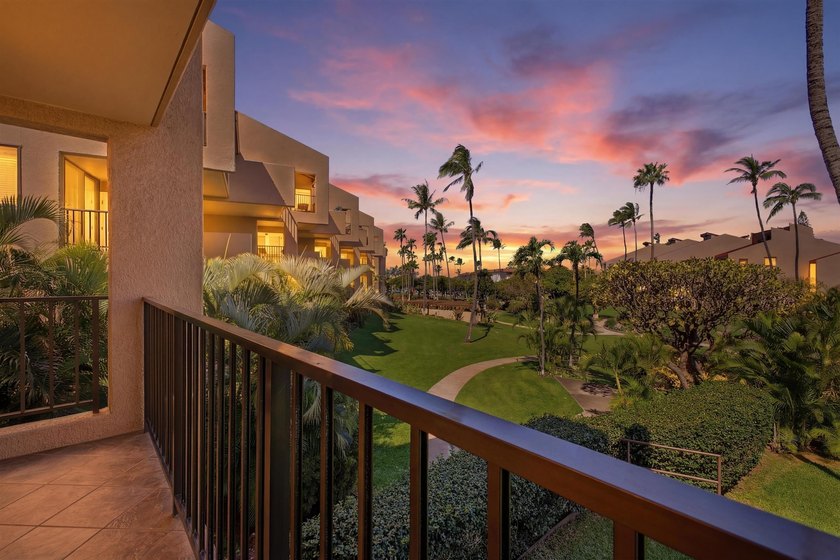 Priced to sell! This wonderful second floor 1 Bedroom 2 Bath - Beach Condo for sale in Kihei, Hawaii on Beachhouse.com
