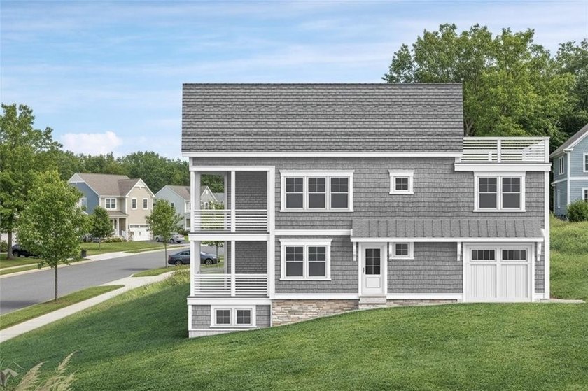 Bonnet Shores Opportunity Property! This water view updated home - Beach Home for sale in Narragansett, Rhode Island on Beachhouse.com