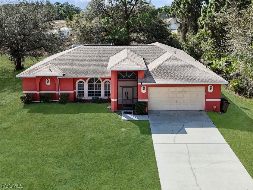 Welcome to your new pool home! This 2 bedroom, 2 full bathroom - Beach Home for sale in Lehigh Acres, Florida on Beachhouse.com