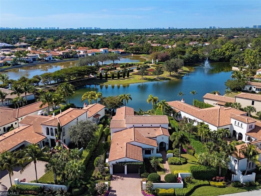 IMMEDIATE GOLF MEMBERSHIP AVAILABLE IF BUYER CLOSES ON OR BEFORE - Beach Home for sale in Naples, Florida on Beachhouse.com