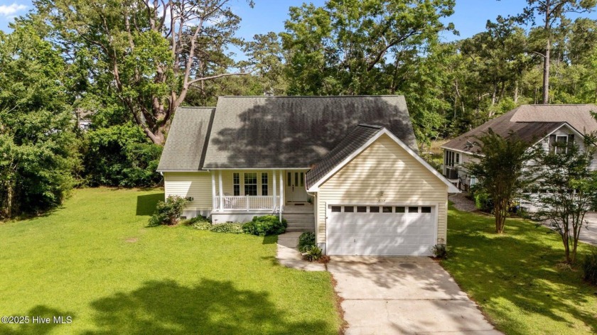 Just Minutes from Charming Downtown Oriental - Your Waterfront - Beach Home for sale in Oriental, North Carolina on Beachhouse.com