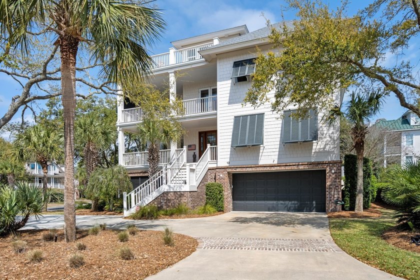 Extraordinary and stunning, this 6-bedroom, 6.5-bath coastal - Beach Home for sale in Georgetown, South Carolina on Beachhouse.com
