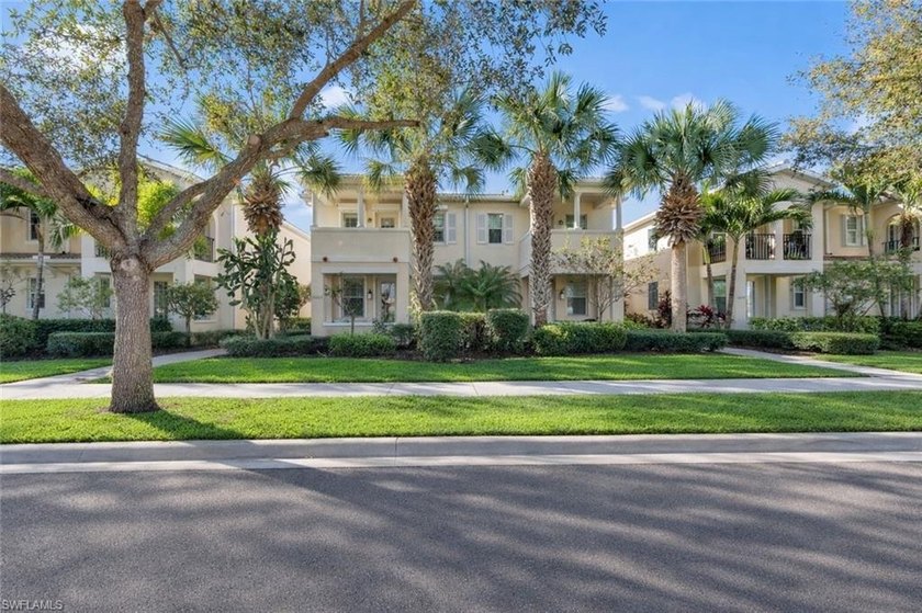 Location, Location, Location! Walk to every amenity in the - Beach Townhome/Townhouse for sale in Bonita Springs, Florida on Beachhouse.com