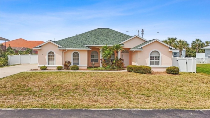 Beachside Beauty in Maritime Estates - Welcome to your coastal - Beach Home for sale in Palm Coast, Florida on Beachhouse.com