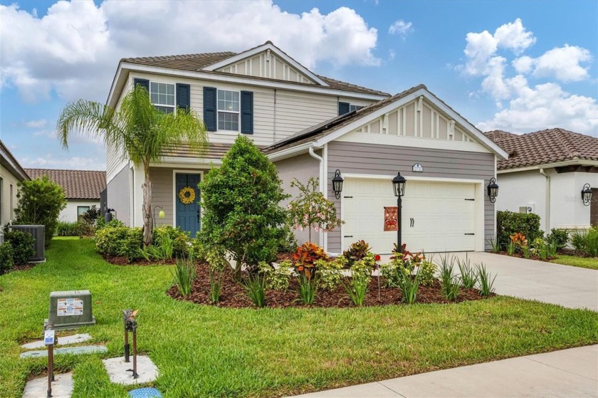 High and dry.. No flooding.. No damage..Check out this rarely - Beach Home for sale in Bradenton, Florida on Beachhouse.com