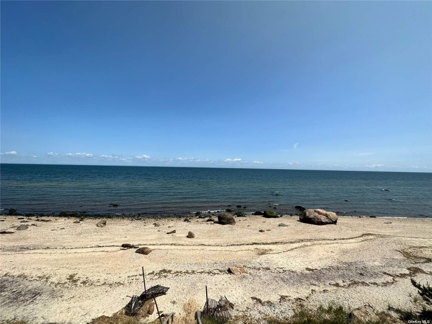 Sited in a waterfront community with private community beach - Beach Home for sale in Calverton, New York on Beachhouse.com