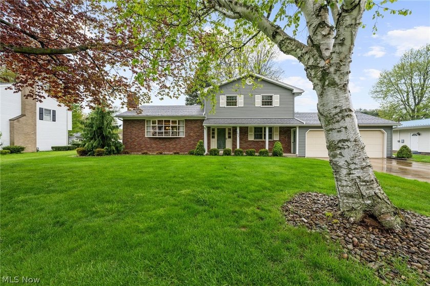 Less than a half mile from Lake Erie, Kent State/Ashtabula and - Beach Home for sale in Ashtabula, Ohio on Beachhouse.com