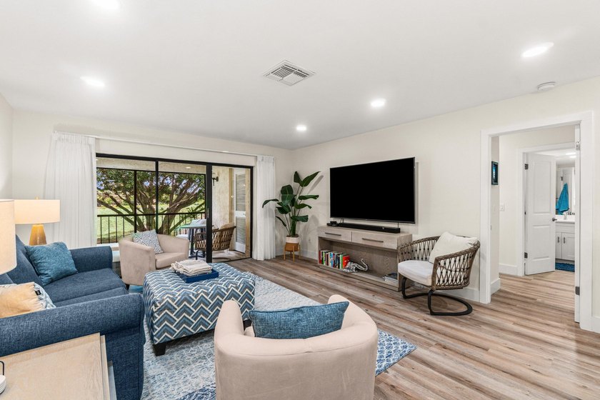 Remodeled in 2021 and maintained in excellent condition, this - Beach Condo for sale in Boynton Beach, Florida on Beachhouse.com