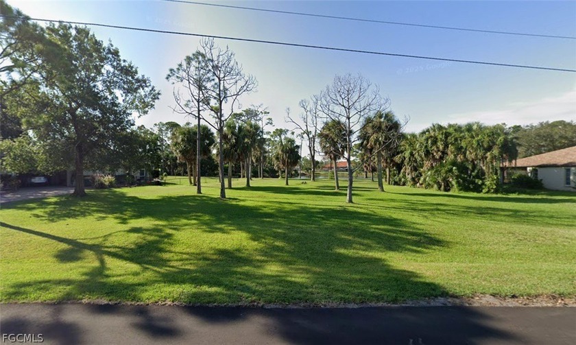 Oversized lot in Burnt Store Village. Lot located on Lake - Beach Lot for sale in Punta Gorda, Florida on Beachhouse.com