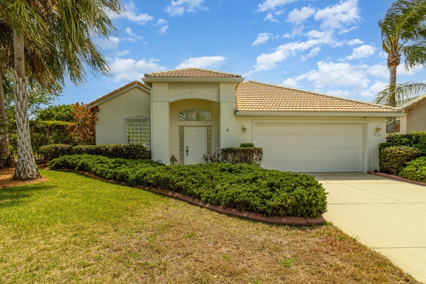 Welcome to the exclusive Baytree community, where security and - Beach Home for sale in Melbourne, Florida on Beachhouse.com