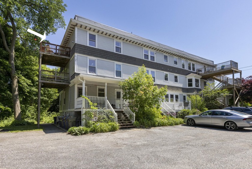 **WILLARD SQUARE CONDO ALERT!** Have you dreamed of living in - Beach Condo for sale in South Portland, Maine on Beachhouse.com