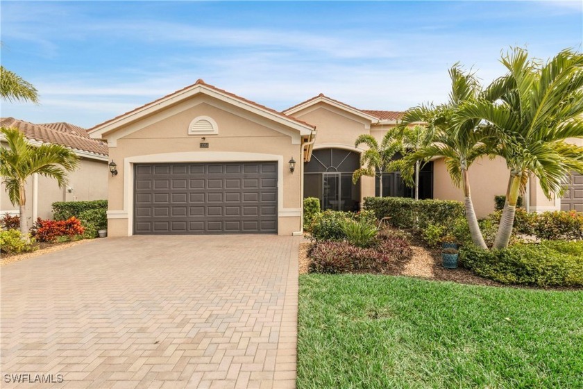 Step into a Magazine-Worthy Villa in Marina Bay!
Discover a - Beach Home for sale in Fort Myers, Florida on Beachhouse.com