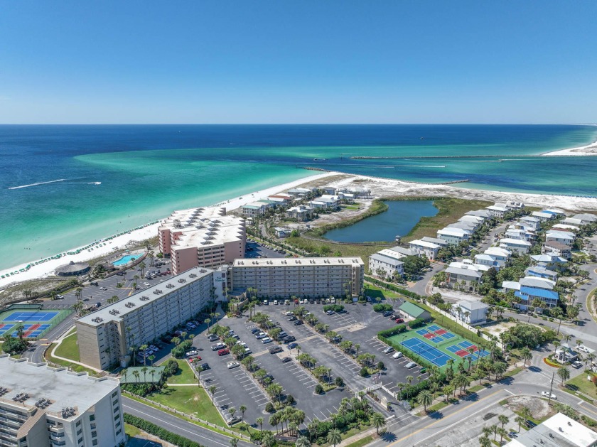 GREAT OPPORTUNITY AT THE POPULAR ISLANDER RESORT ! Recently - Beach Condo for sale in Destin, Florida on Beachhouse.com