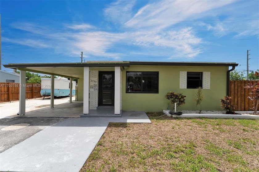 Welcome to this stunning, recently remodeled single-family home - Beach Home for sale in Pompano Beach, Florida on Beachhouse.com