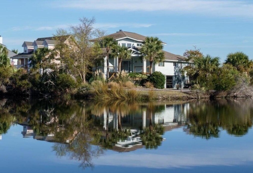 Lovingly maintained custom one owner coastal home on Edisto! - Beach Home for sale in Edisto Island, South Carolina on Beachhouse.com