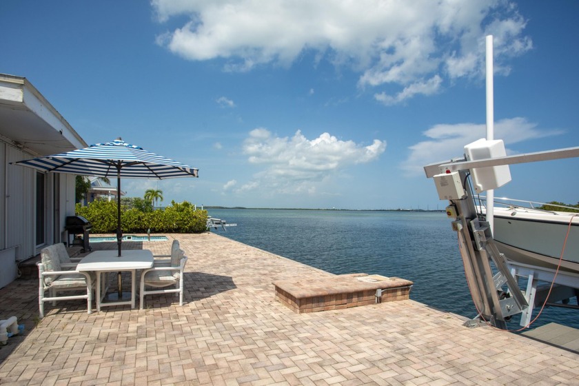 Very rare does a property come with open water views in key - Beach Home for sale in Key Haven, Florida on Beachhouse.com