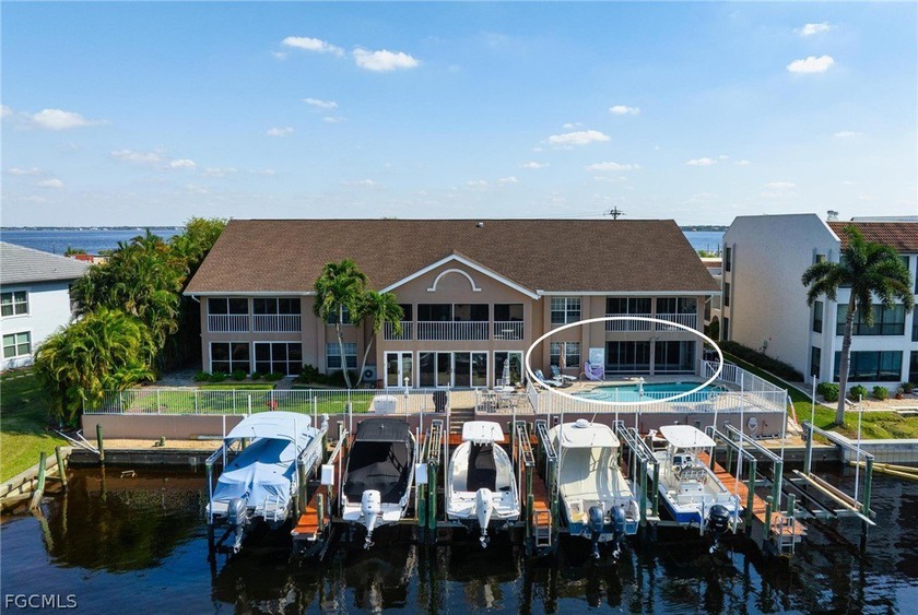 ATTENTION BOATERS! DEEDED 10,000 LB LIFT! DIRECT ACCESS! Both - Beach Condo for sale in Cape Coral, Florida on Beachhouse.com