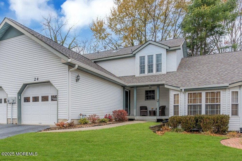 Great offering at Old Mill Court Estates! This rarely available - Beach Condo for sale in Wall, New Jersey on Beachhouse.com