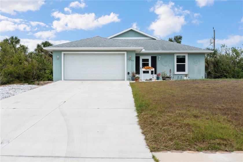 The Beach Is Calling -- Are You Ready to Answer? Step into your - Beach Home for sale in Englewood, Florida on Beachhouse.com