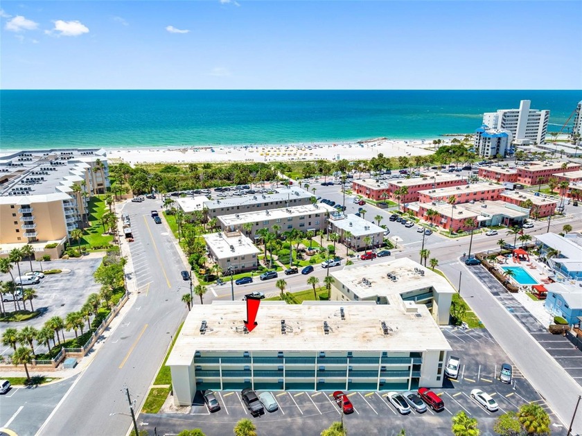 This well maintained 2-bedroom, 1.5-bath top-floor condo at the - Beach Condo for sale in ST Pete Beach, Florida on Beachhouse.com