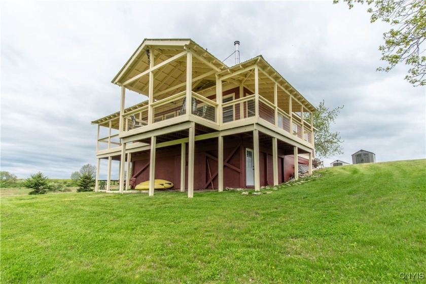 LOTS of RIVER FRONTAGE..LOTS of ACREAGE.. LOTS of PEACE - Beach Home for sale in Cape Vincent, New York on Beachhouse.com