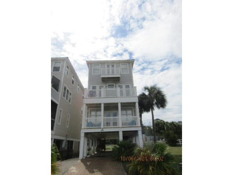 Amazing home with views of the river. Do you have a large - Beach Home for sale in Carabelle, Florida on Beachhouse.com