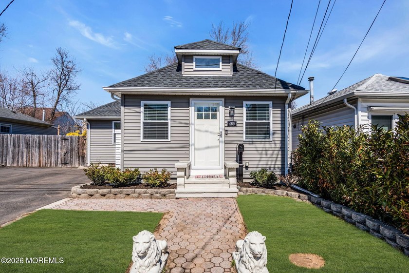 Welcome to this beautifully renovated home in Middletown, NJ - Beach Home for sale in North Middletown, New Jersey on Beachhouse.com
