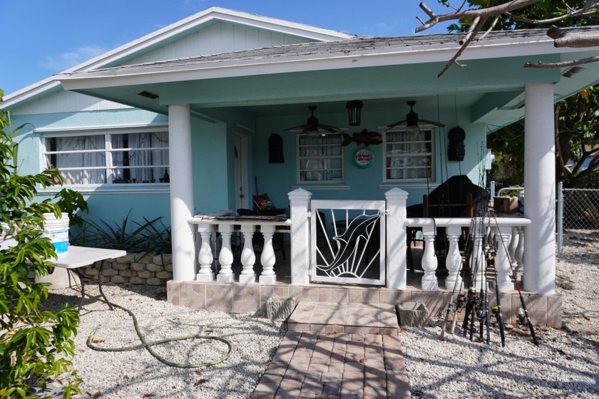 Welcome to your piece of paradise in Key Largo! This large - Beach Home for sale in Key Largo, Florida on Beachhouse.com