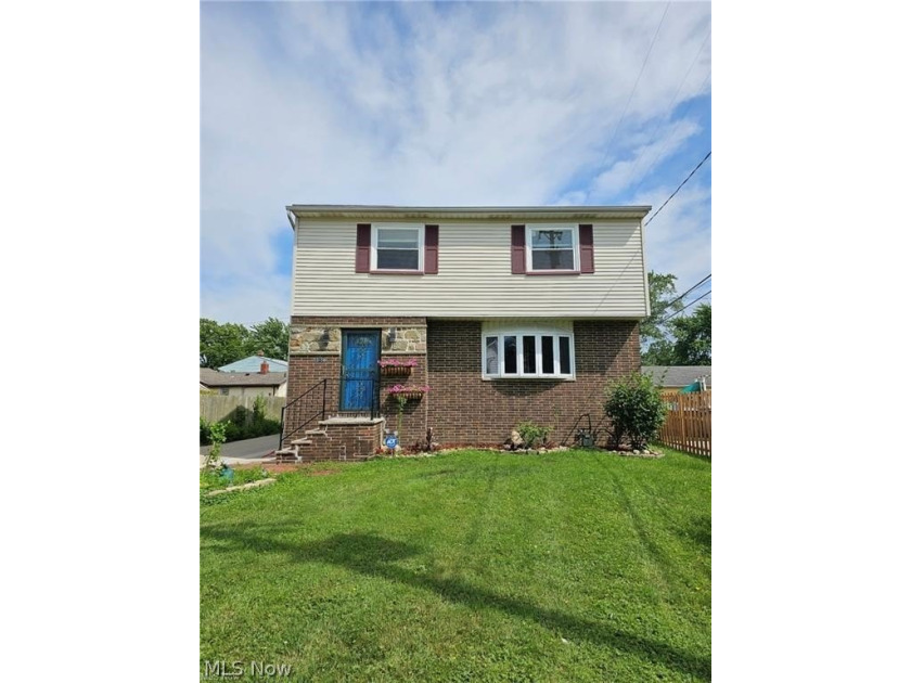 Beautifully updated 4-bedroom, 2.5-bath colonial located on - Beach Home for sale in Eastlake, Ohio on Beachhouse.com