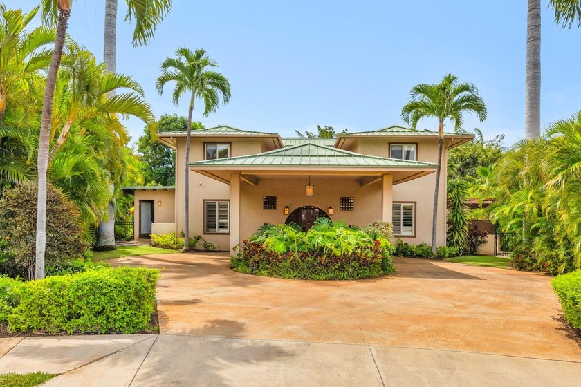 Set within the prestigious Wailea Pualani Estates, this - Beach Home for sale in Kihei, Hawaii on Beachhouse.com