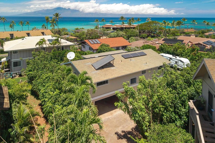 Ocean views, privacy, and flexible living come together at this - Beach Home for sale in Lahaina, Hawaii on Beachhouse.com