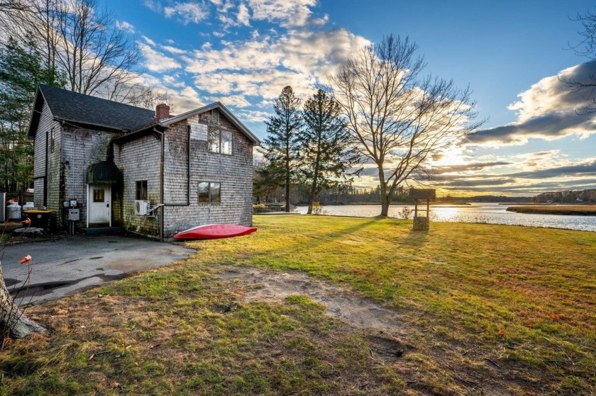 This is the special waterfront property you've been looking for - Beach Home for sale in Scarborough, Maine on Beachhouse.com