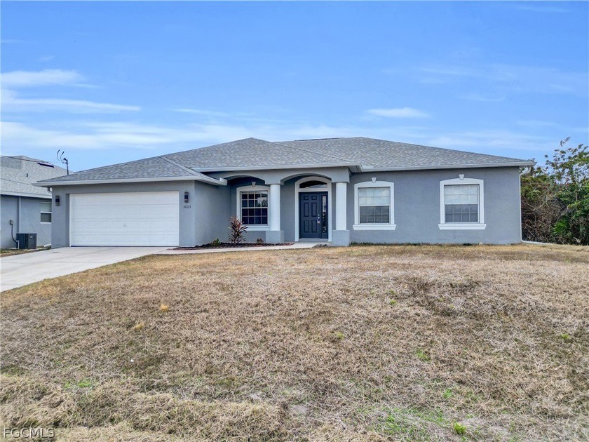 Welcome to this beautifully updated home in the heart of Lehigh - Beach Home for sale in Lehigh Acres, Florida on Beachhouse.com