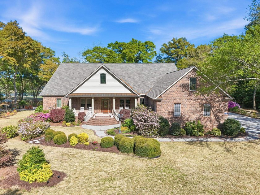 Opportunities like this don't come around often in Pawleys. Set - Beach Home for sale in Pawleys Island, South Carolina on Beachhouse.com