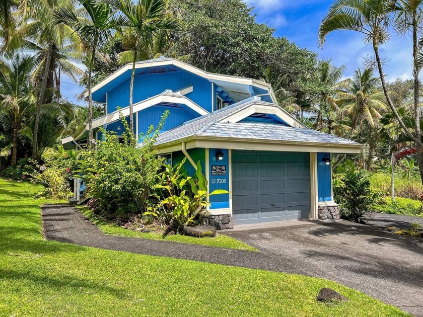 Discover this charming 2-bed, 2-bath home in Kehena Beach - Beach Home for sale in Pahoa, Hawaii on Beachhouse.com