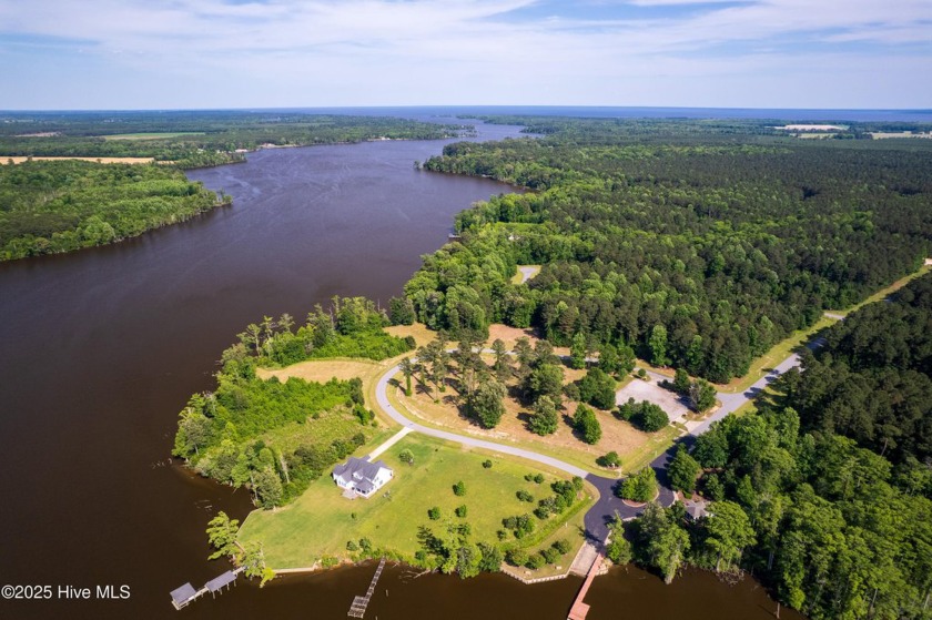 Discover the perfect opportunity to build your dream home on - Beach Lot for sale in Edenton, North Carolina on Beachhouse.com