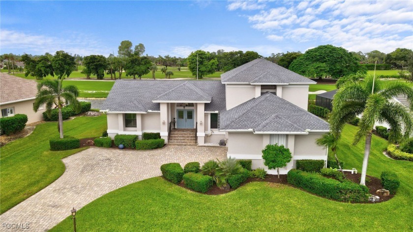 A GOLFER'S DREAM. Located in The Forest Country Club! Wake up to - Beach Home for sale in Fort Myers, Florida on Beachhouse.com
