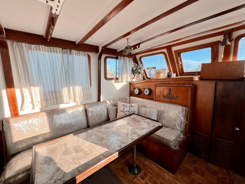1/4 Share in Yacht Vacation Home - Beach House Boat for sale in Venice, California on Beachhouse.com