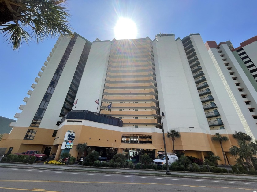 This is a very desirable direct oceanfront condo, in a resort - Beach Condo for sale in Myrtle Beach, South Carolina on Beachhouse.com