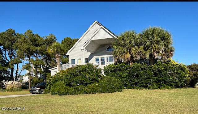LOCATION - LOCATION - LOCATION!!!  MAGNIFICENT WATER VIEWS - - Beach Home for sale in Newport, North Carolina on Beachhouse.com
