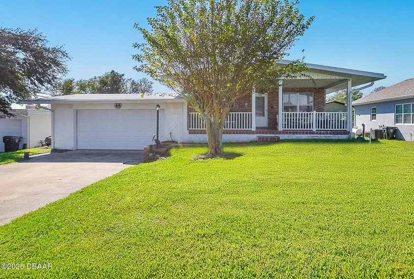 NEW PRICE - BEST PRICE PER SQUARE FOOT ON THE BEACH! Spacious - Beach Home for sale in Daytona Beach, Florida on Beachhouse.com