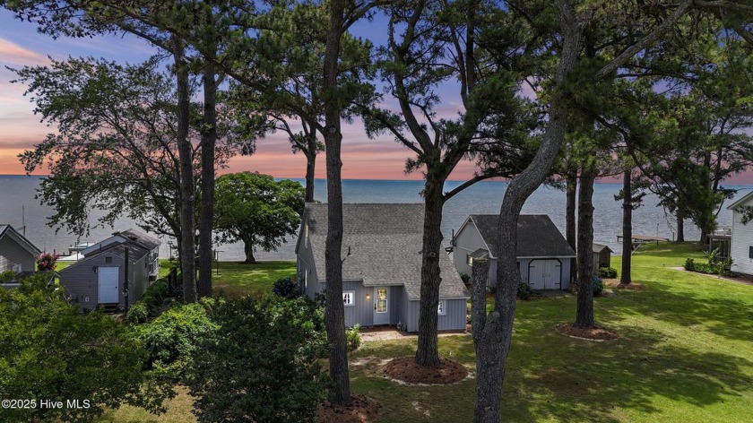 Welcome to your perfect sound side retreat! This charming - Beach Home for sale in Hertford, North Carolina on Beachhouse.com